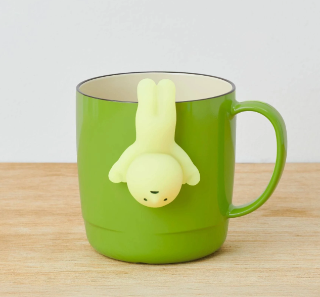 Smiski® Hippers Glow in the Dark Figurine