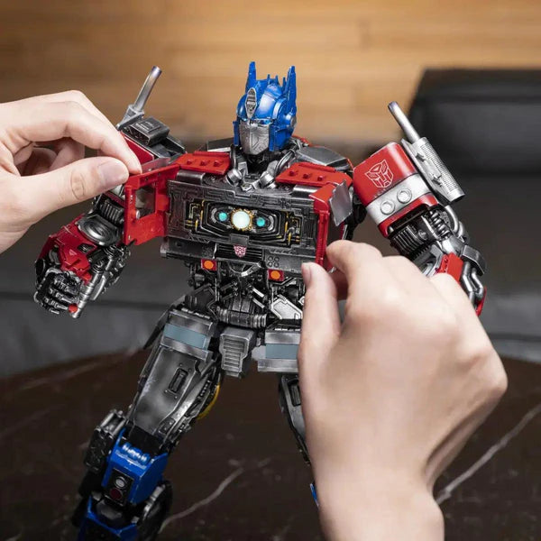 Transformers: Rise of the Beasts Optimus Prime Signature Series Robot