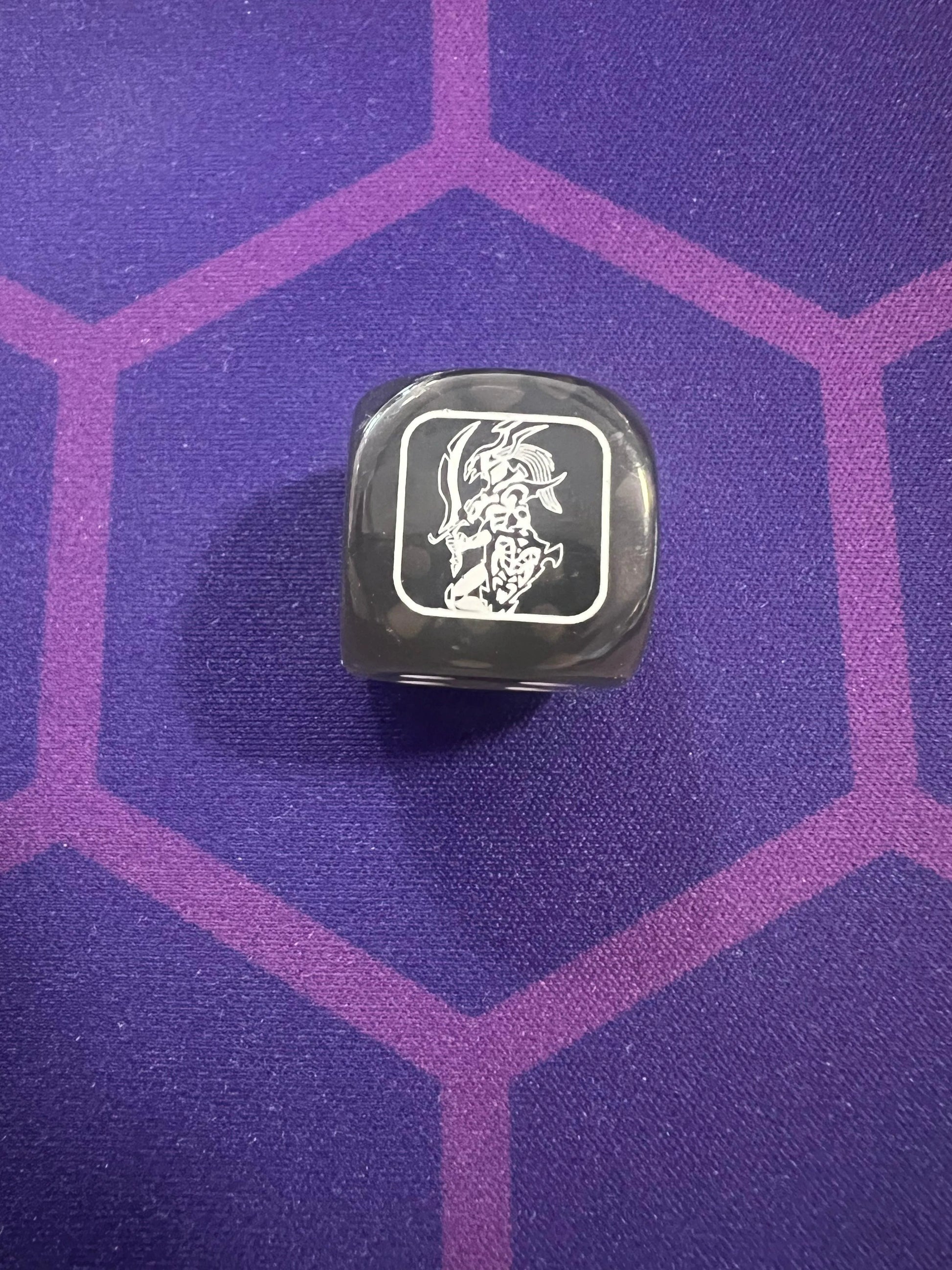 Yugioh Dice - Black Luster Soldier - Emmett's ToyStop