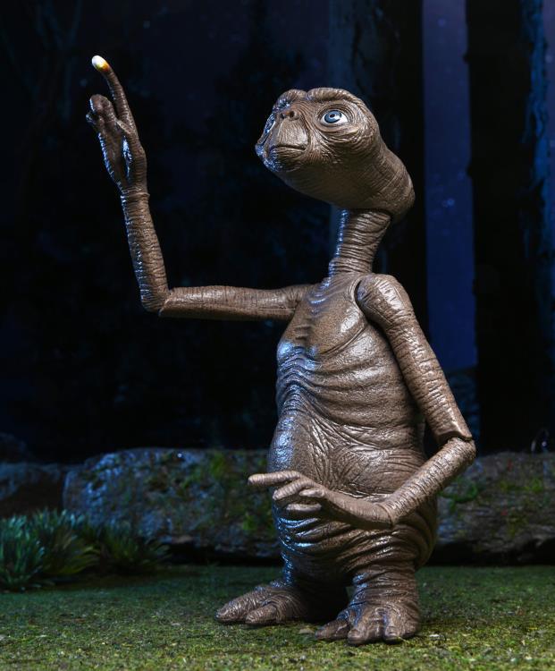 E.T. 40TH Anniversary Ultimate E.T. Figure - Emmett's ToyStop